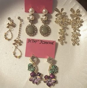 Lot of 4 earring sets